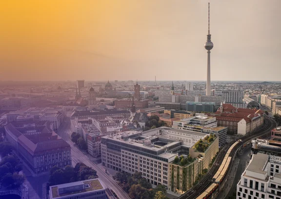 Schickler Straße Berlin Luftbild mit Blick auf den Fernsehturm